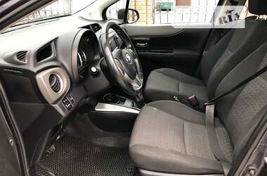 Хэтчбек Toyota Yaris 2013 в Ровно