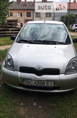 Хетчбек Toyota Yaris 1999 в Мостиській