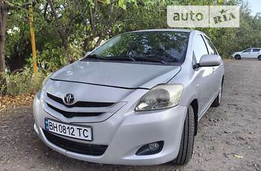 Седан Toyota Yaris 2006 в Одессе