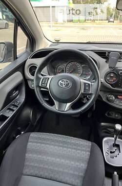 Хетчбек Toyota Yaris 2016 в Києві