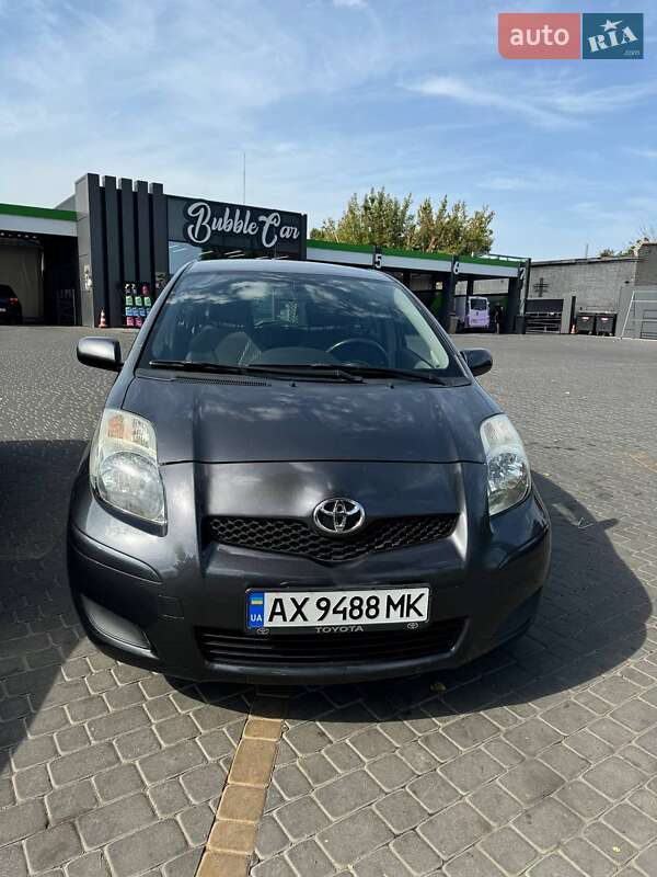 Toyota Yaris 2009