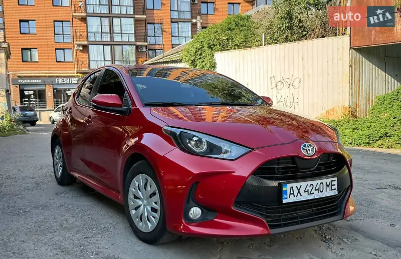 Toyota Yaris 2021