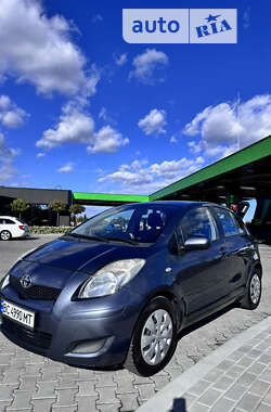 Хэтчбек Toyota Yaris 2009 в Стрые