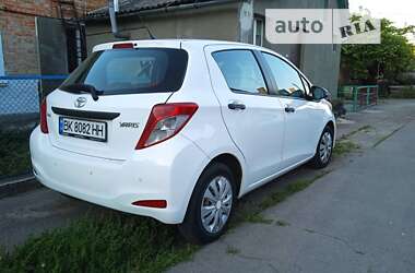 Хетчбек Toyota Yaris 2012 в Здолбуніві