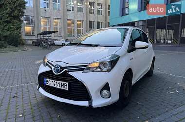 Хэтчбек Toyota Yaris 2016 в Львове