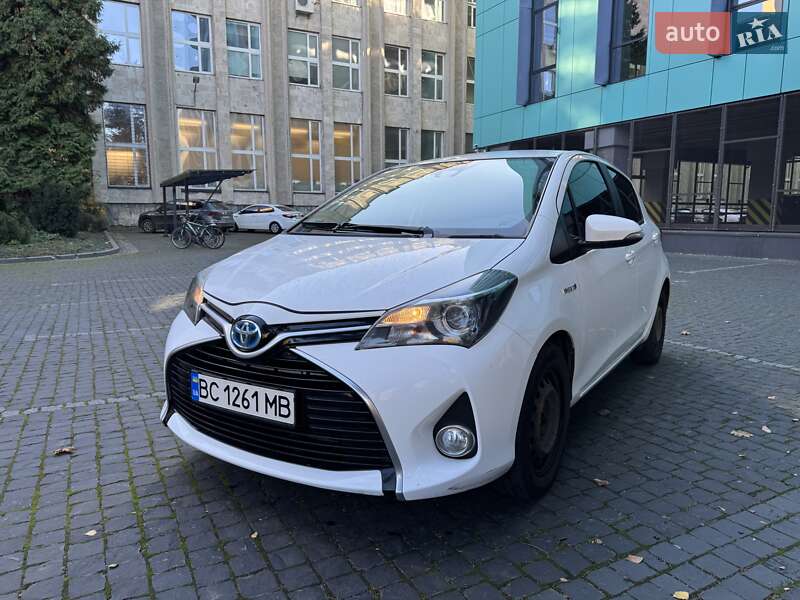 Toyota Yaris 2016