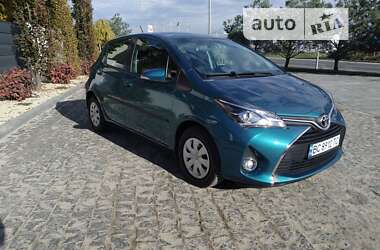 Хэтчбек Toyota Yaris 2012 в Львове