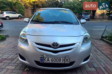 Седан Toyota Yaris 2007 в Одессе