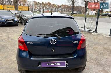 Хэтчбек Toyota Yaris 2008 в Виннице