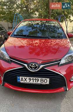 Хетчбек Toyota Yaris 2015 в Харкові