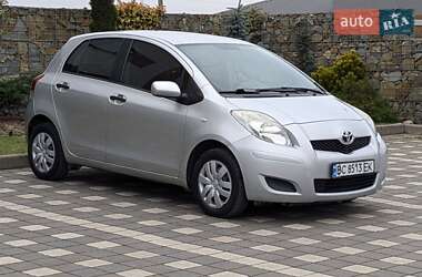 Хетчбек Toyota Yaris 2011 в Стрию