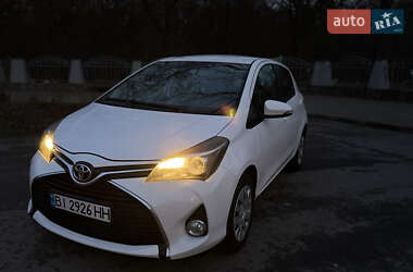 Хетчбек Toyota Yaris 2014 в Полтаві