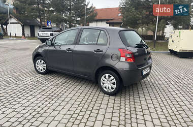 Хетчбек Toyota Yaris 2011 в Івано-Франківську