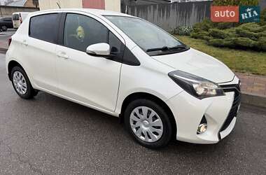 Хетчбек Toyota Yaris 2015 в Дніпрі