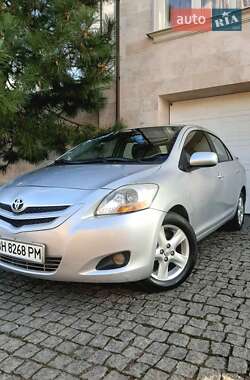 Седан Toyota Yaris 2006 в Одесі