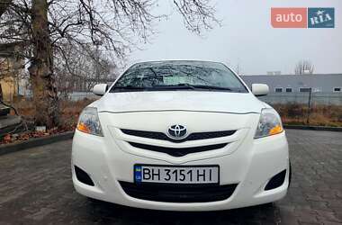 Седан Toyota Yaris 2007 в Одесі