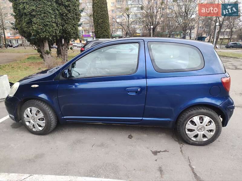 Хетчбек Toyota Yaris 2003 в Рівному