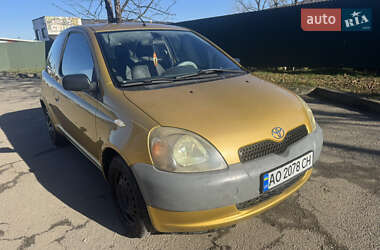 Хетчбек Toyota Yaris 1999 в Виноградові