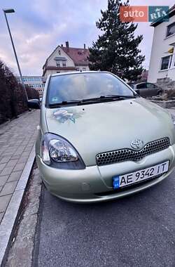 Хетчбек Toyota Yaris 2002 в Дніпрі