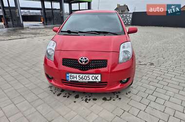 Хэтчбек Toyota Yaris 2008 в Каменец-Подольском