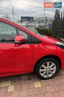 Хэтчбек Toyota Yaris 2016 в Киеве