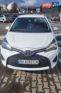 Хэтчбек Toyota Yaris 2015 в Хмельницком