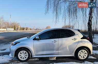 Хэтчбек Toyota Yaris 2022 в Лохвице