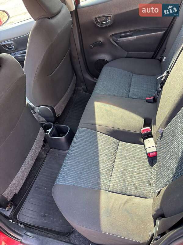 Хетчбек Toyota Yaris 2011 в Кременчуці