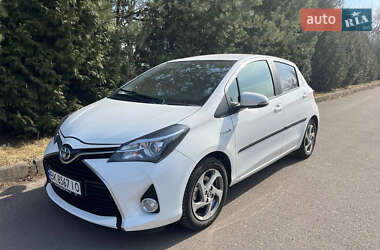 Хетчбек Toyota Yaris 2016 в Рівному