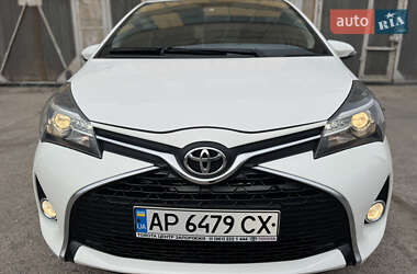 Хетчбек Toyota Yaris 2015 в Запоріжжі