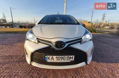 Хетчбек Toyota Yaris 2016 в Києві