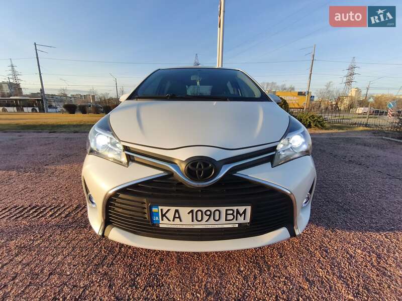 Toyota Yaris 2016