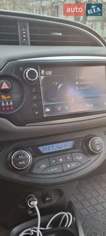 Хетчбек Toyota Yaris 2016 в Харкові