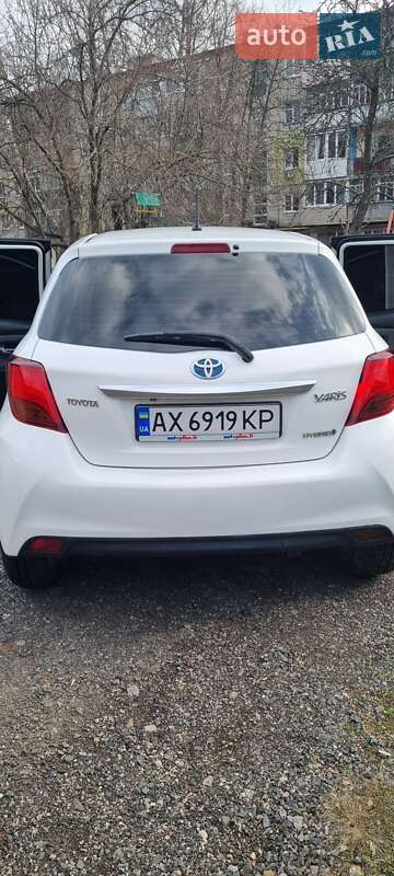 Хетчбек Toyota Yaris 2016 в Харкові