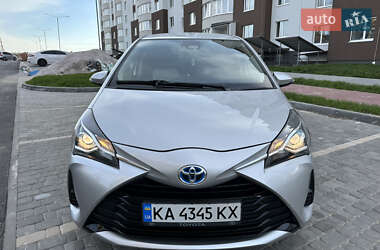 Хетчбек Toyota Yaris 2019 в 