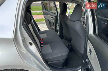 Хетчбек Toyota Yaris 2019 в 