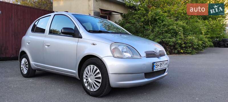 Toyota Yaris 2002