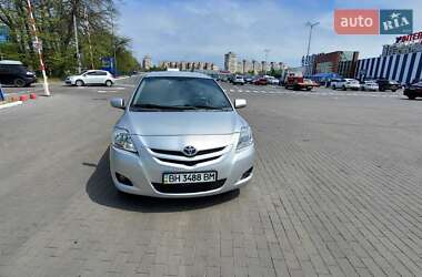 Седан Toyota Yaris 2006 в Одессе