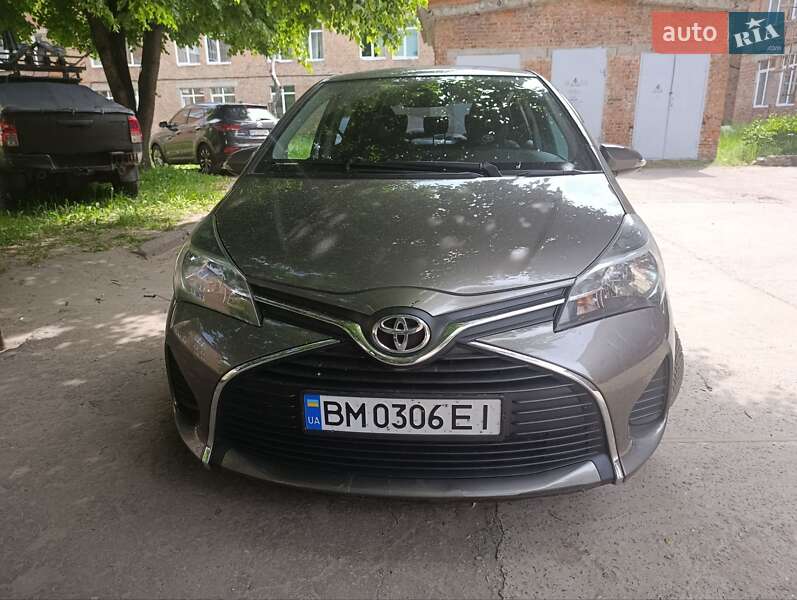 Toyota Yaris 2015