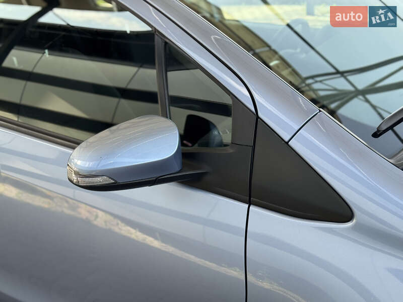 Хетчбек Toyota Yaris 2012 в Вінниці