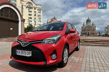Хетчбек Toyota Yaris 2015 в Києві