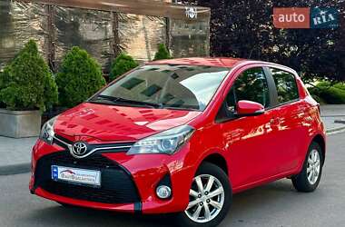 Хэтчбек Toyota Yaris 2014 в Одессе