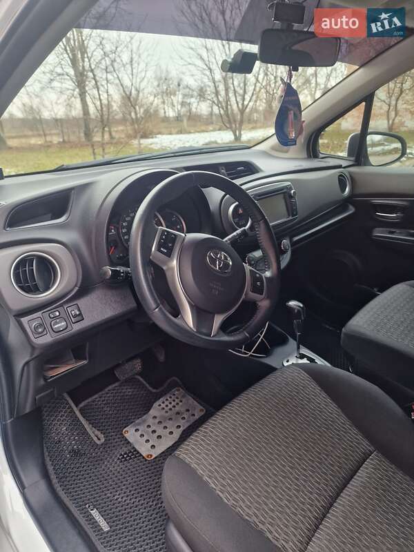 Хетчбек Toyota Yaris 2014 в Білій Церкві