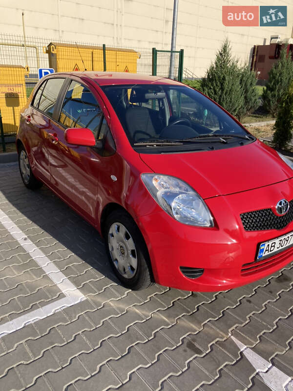 Хэтчбек Toyota Yaris 2007 в Виннице