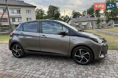 Хетчбек Toyota Yaris 2020 в 