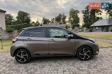 Хетчбек Toyota Yaris 2020 в 