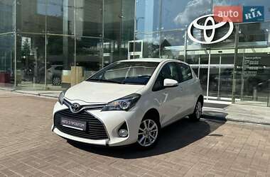 Хетчбек Toyota Yaris 2016 в Києві