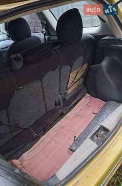 Хэтчбек Toyota Yaris 1999 в Здолбунове
