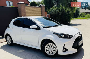 Хэтчбек Toyota Yaris 2022 в Ромнах