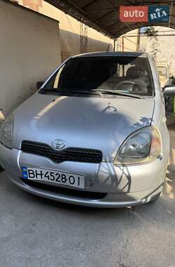 Хетчбек Toyota Yaris 2000 в Одесі